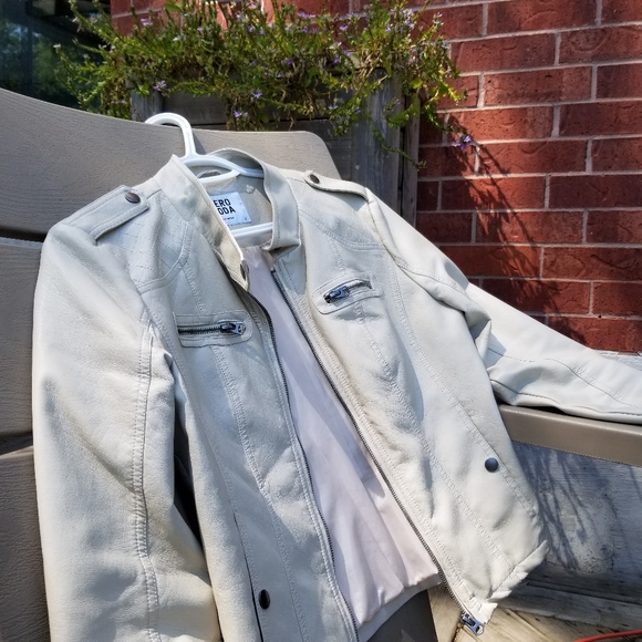 VERO MODA Cream Motorcycle Jacket - Picture 1 of 7